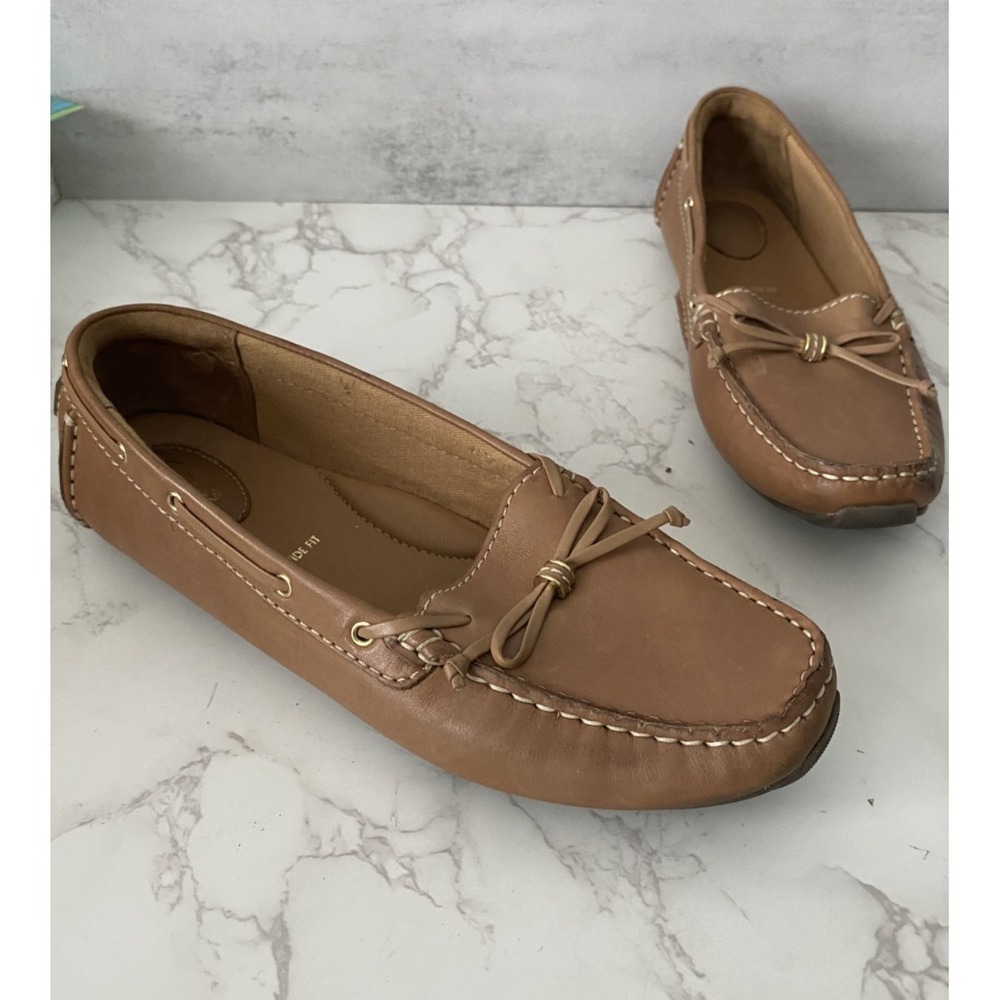 Clarks Artisan Mocassin Loafers Flat Shoes 8.5 Brown Driving Office Everyday
